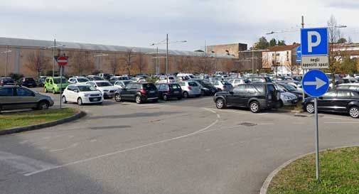 parcheggio ospedale conegliano pagamento