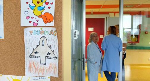 Covid, in Italia risale la curva dei ricoveri pediatrici