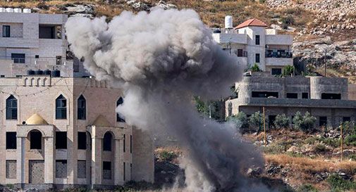 Raid aerei israeliani su Jenin: uccisi 7 palestinesi