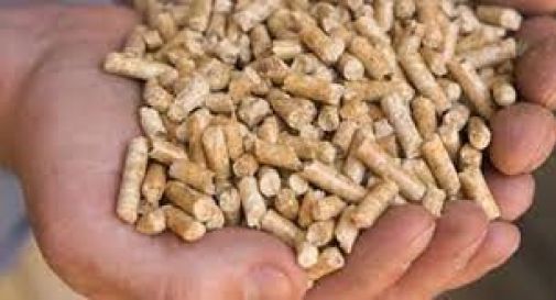 Vittorio Veneto, compra online pellet per tremila euro ma la merce non arriva