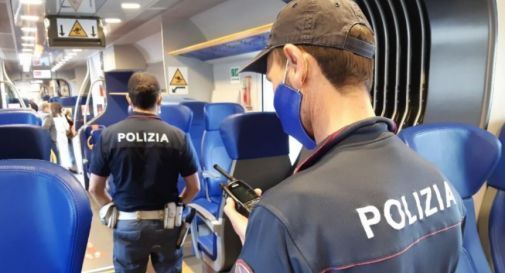 Treviso, senza biglietto rifiutano di farsi identificare: denunciati