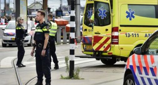 Treno travolge bici, morti 4 bambini