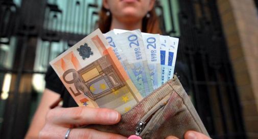 Bonus 200 euro anche a chi percepisce reddito cittadinanza