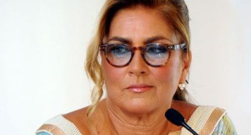 Romina Power contro le scie chimiche: 