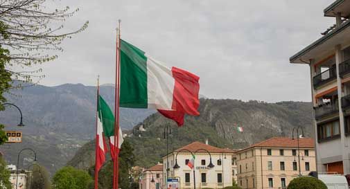 Salvi i treni per l'Adunata a Vittorio Veneto, la linea Conegliano-Vittorio resta aperta