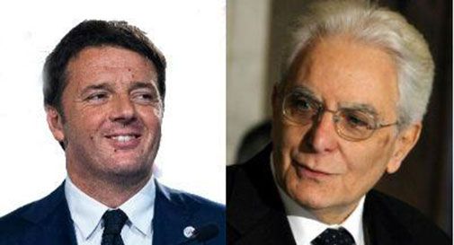 Mattarella firma l'Italicum, da Renzi tweet con foto: 