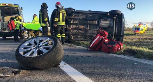 Schianto tra 5 auto sulla Treviso-Mare, 8 feriti tra cui un bimbo