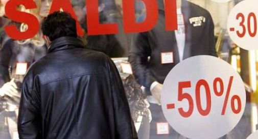 Saldi stagionali: pochi affari per i commercianti