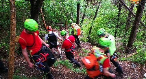 Cade sulla ferrata e si blocca: 35enne di Ponte salvato dal soccorso alpino