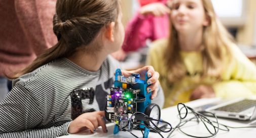 Imparare a pilotare Robot, nella Marca arriva una scuola per ragazzi