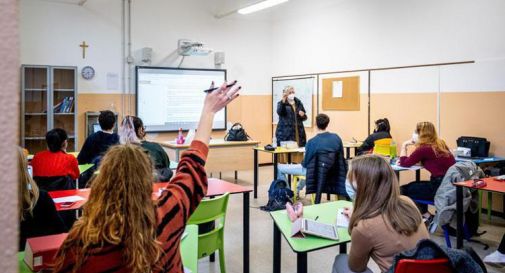 Scuola tra rientro, dad, quarantena: Regioni preparano proposta