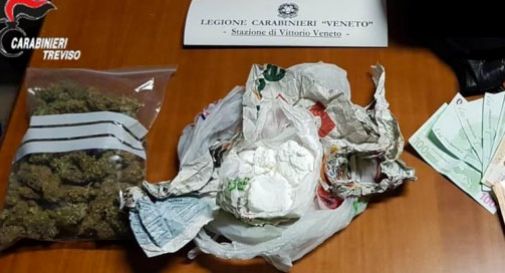 Marijuana e cocaina, 30enne arrestato per spaccio