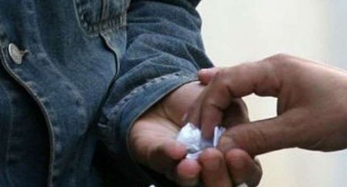 Asolo, scoperto mentre vende la droga: arrestato dopo il blitz 