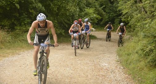 Il campionato italiano di triathlon cross da Revine Lagoa Farra d'Alpago