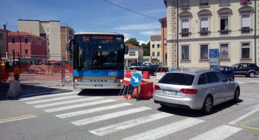 Piazza San Rocco, ruspe al lavoro