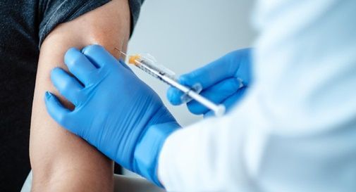 Vaccini, inizia somministrazione Novavax, 194 prenotati