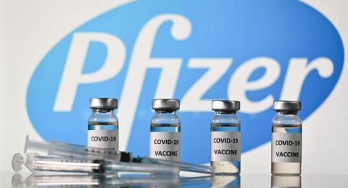 Vaccino Pfizer, verso ok a terza dose in Usa