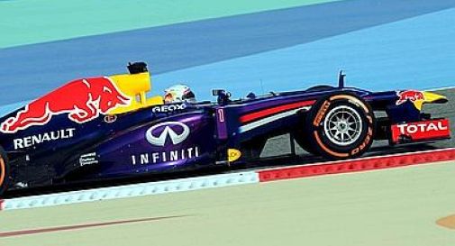 F1, Sebastian Vettel rinnova il contratto con la Red Bull fino al 2015 