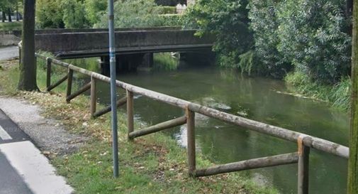 Treviso, drammatico ritrovamento nel fiume: ciclista senza vita scoperto dai residenti nel quartiere di Selvana 