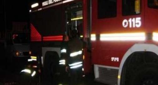 Vittorio Veneto, pullman a fuoco lungo l'autostrada 