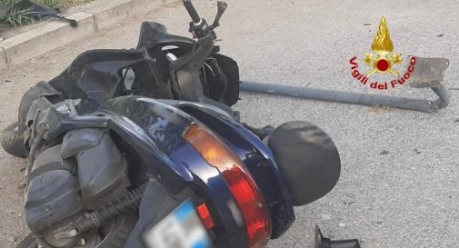 Sbandano con lo scooter, muoiono padre e figlia