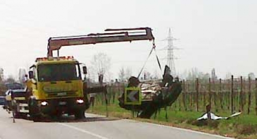 ESCE DI STRADA PER UN ATTACCO CARDIACO: MORTO UN 86ENNE