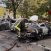 Auto prende fuoco in parcheggio, fiamme e paura per tre vetture